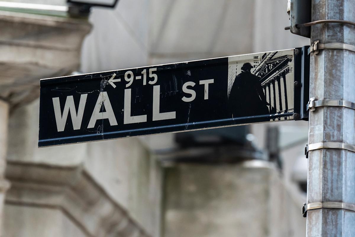 Dow, S&P 500, Nasdaq futures retreat from records in wait for Fed-watched inflation data Dow, S&P 500, Nasdaq futures retreat from records in wait for Fed-watched inflation data