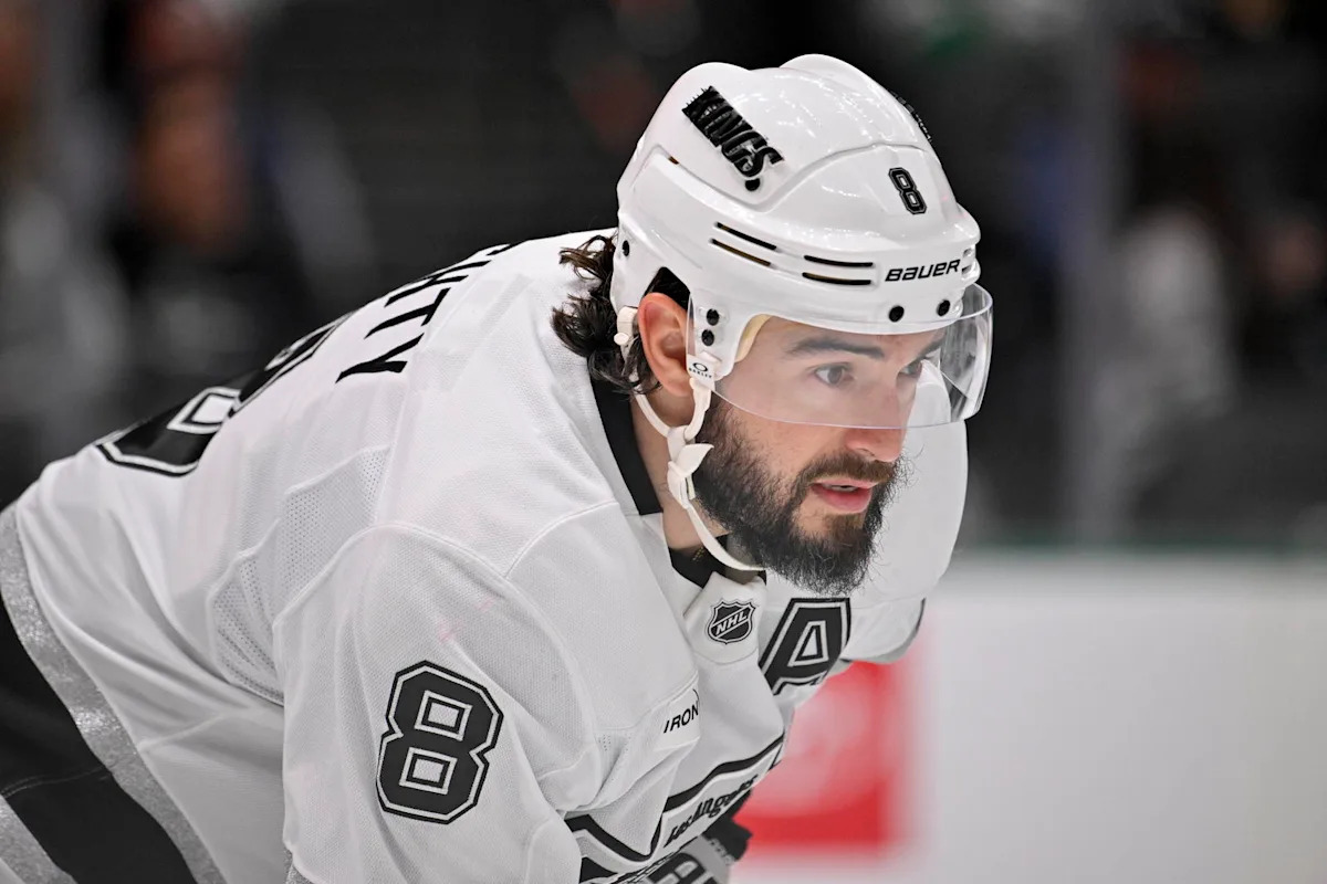 LA Kings And Predators Trade Blows In High-Scoring Battle LA Kings And Predators Trade Blows In High-Scoring Battle