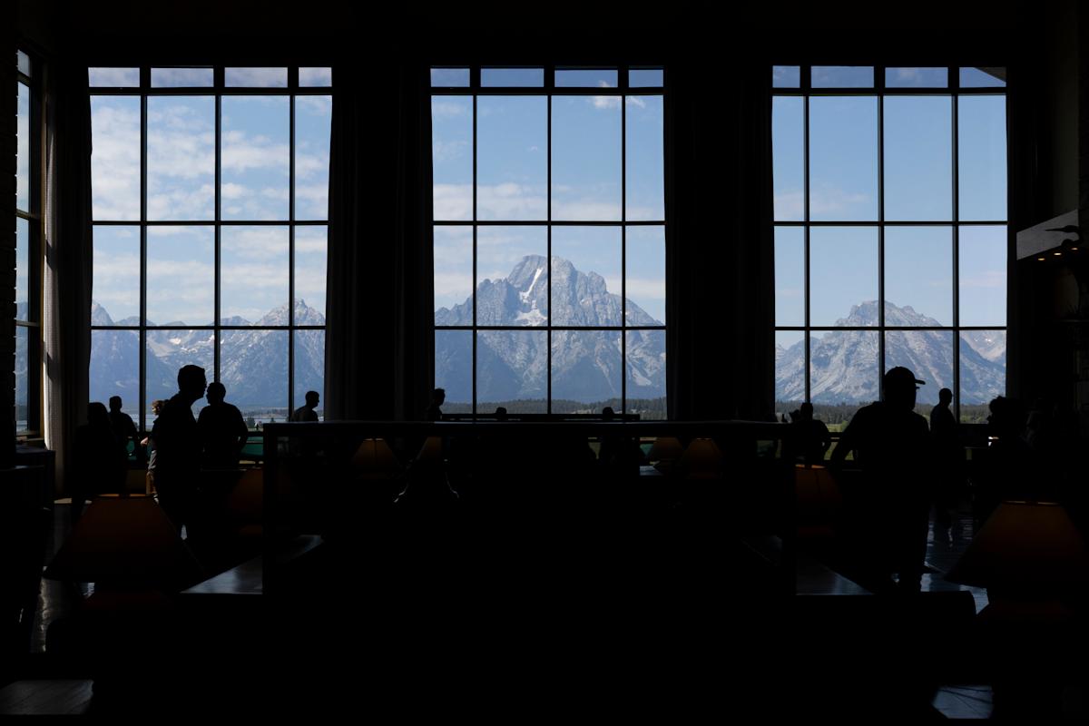 Dow jumps 800 points to record, S&P 500, Nasdaq soar as Powell’s Jackson Hole finale fuels bets on September rate cut Dow jumps 800 points to record, S&P 500, Nasdaq soar as Powell’s Jackson Hole finale fuels bets on September rate cut