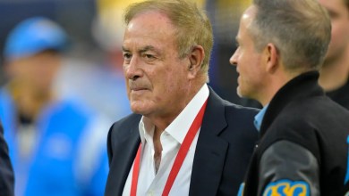 Bears-Eagles Advertisers on Amazon: Who Calls the Black Friday Game? Bears-Eagles Advertisers on Amazon: Who Calls the Black Friday Game?