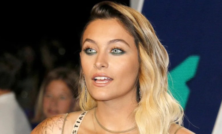 Paris Jackson has a broken heart but not “alone at home” after a devastating division Paris Jackson has a broken heart but not “alone at home” after a devastating division