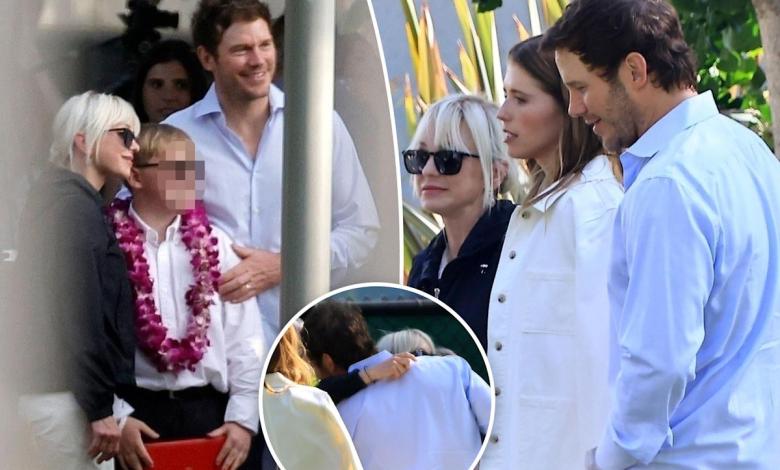 Exes Chris Pratt and Anna Faris cuddles as they are represented together for the first time in 7 years at her diploma as a son Exes Chris Pratt and Anna Faris cuddles as they are represented together for the first time in 7 years at her diploma as a son