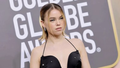DC fans are convinced that the actress of Supergirl in James Gunn’s Superman was thrown after her hilarious drunk appearance accepting a gold globe for House of the Dragon DC fans are convinced that the actress of Supergirl in James Gunn’s Superman was thrown after her hilarious drunk appearance accepting a gold globe for House of the Dragon