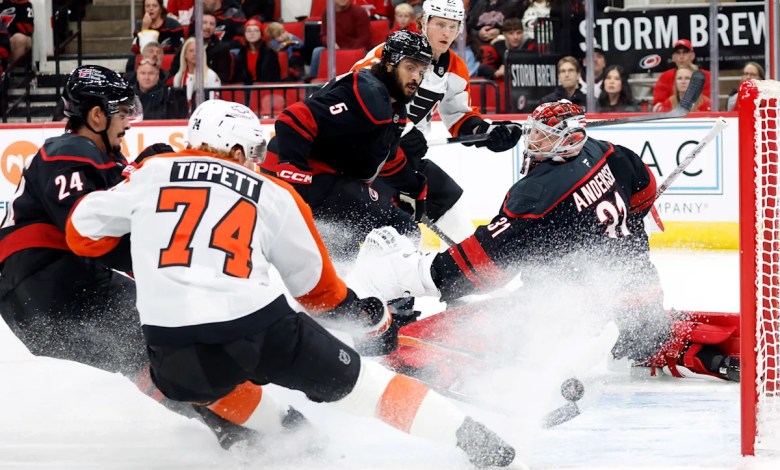 Jarvis scores winner late in overtime as Hurricanes top Flyers 4-3 Jarvis scores winner late in overtime as Hurricanes top Flyers 4-3