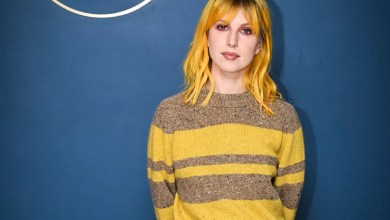 Hayley Williams says racist, anti-trans fans are not welcome on her tour Hayley Williams says racist, anti-trans fans are not welcome on her tour