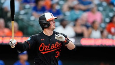 Orioles Pound 4 Homers and 16 shots Orioles Pound 4 Homers and 16 shots