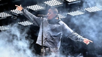 Daniel Caesar’s pop-up concert at Houston Park attracted 1,500 fans, but was immediately shut down Daniel Caesar’s pop-up concert at Houston Park attracted 1,500 fans, but was immediately shut down