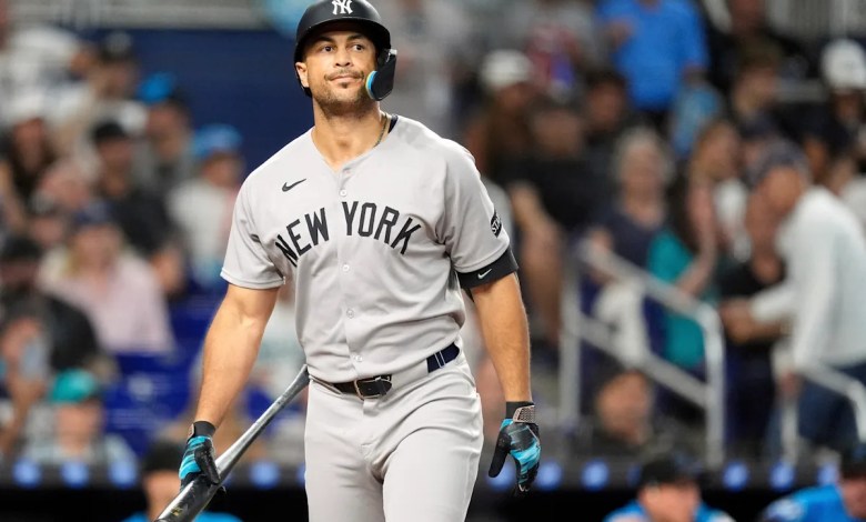 What is the problem with New York Yankees? And how hot the manager of manager Aaron Boone? What is the problem with New York Yankees? And how hot the manager of manager Aaron Boone?