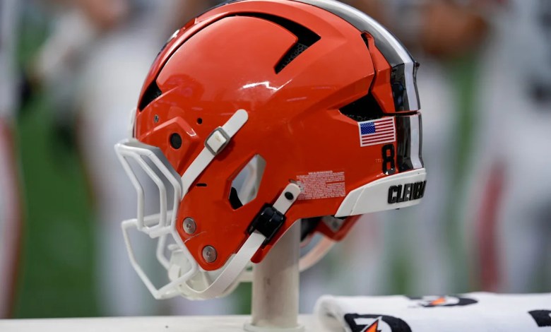 Cleveland Browns prompted to exchange QB for a meager return Cleveland Browns prompted to exchange QB for a meager return