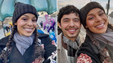 Jordin Sparks Spreads Holiday Cheer at Philadelphia Parade with David Archuleta Jordin Sparks Spreads Holiday Cheer at Philadelphia Parade with David Archuleta