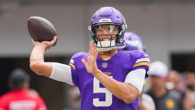 Former quarter of the Falcons published by the Vikings of Minnesota Former quarter of the Falcons published by the Vikings of Minnesota