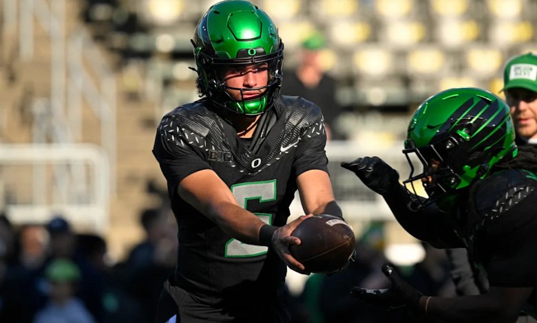 College football scores, live updates: USC vs. Oregon, Arkansas vs. Texas and more College football scores, live updates: USC vs. Oregon, Arkansas vs. Texas and more