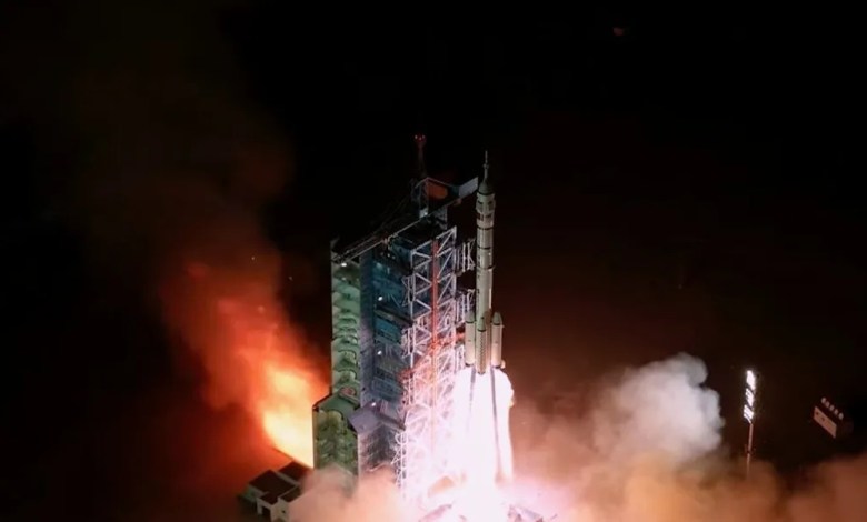 China’s Shenzhou 21 astronauts are stuck aboard the Tiangong space station – for now China’s Shenzhou 21 astronauts are stuck aboard the Tiangong space station – for now