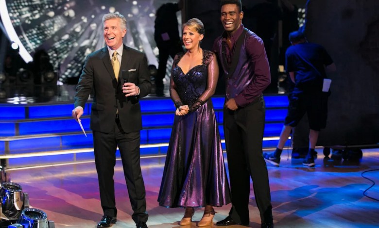 The former competitor of “DWTS”, Jodie Sweetin, gives an unexpected warning to the beginner Danielle Fishel before the first of show The former competitor of “DWTS”, Jodie Sweetin, gives an unexpected warning to the beginner Danielle Fishel before the first of show