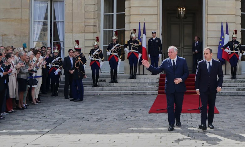 The new French Prime Minister Lecornu faces the threat of censorship on the first day in the national demonstrations The new French Prime Minister Lecornu faces the threat of censorship on the first day in the national demonstrations