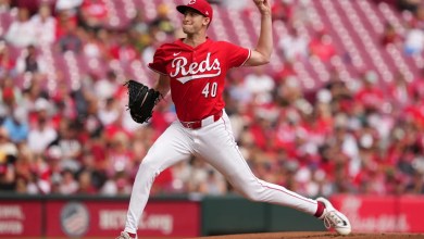 Nick Lodolo leaves the reds start with a groin injury Nick Lodolo leaves the reds start with a groin injury