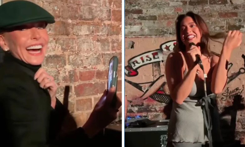 Kelly Ripa and Mark Consuelos Crush Their Daughter Lola’s First Performance (VIDEO) Kelly Ripa and Mark Consuelos Crush Their Daughter Lola’s First Performance (VIDEO)