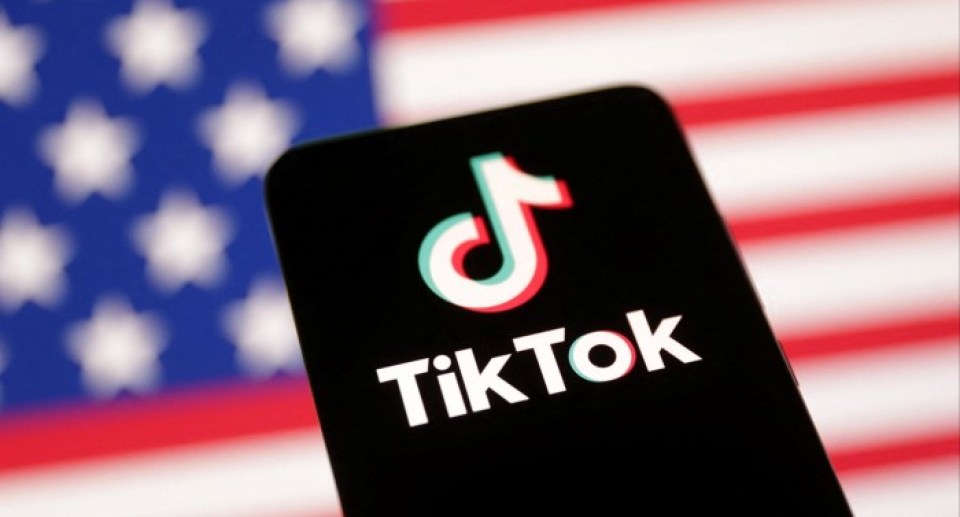 Trump extends deadline for TikTok deal Trump extends deadline for TikTok deal