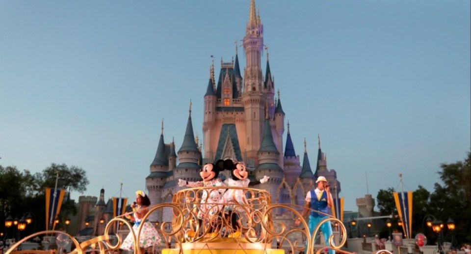 Disney plans first Middle East theme park in Abu Dhabi Disney plans first Middle East theme park in Abu Dhabi