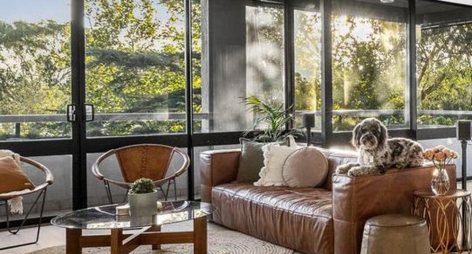 Ticketmaster boss Gavin Taylor selling ‘house-size’ apartment featuring a built-in bar Ticketmaster boss Gavin Taylor selling ‘house-size’ apartment featuring a built-in bar