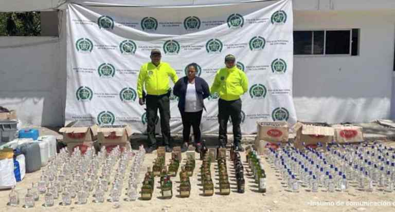 A la cárcel mujer que le hallaron 468 botellas de licor adulterado, listas para vender en Carnaval A la cárcel mujer que le hallaron 468 botellas de licor adulterado, listas para vender en Carnaval