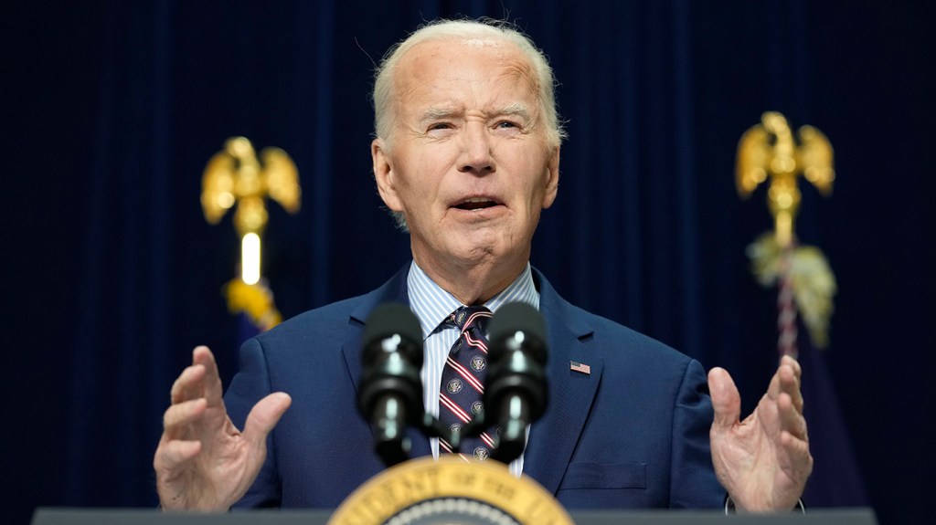 Biden signs Social Security bill, says American retirees deserve ‘economic security and dignity’ Biden signs Social Security bill, says American retirees deserve ‘economic security and dignity’