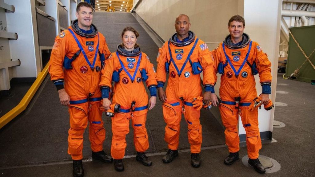 Going to SXSW 2025? Here are the festival’s best space-themed panels Going to SXSW 2025? Here are the festival’s best space-themed panels
