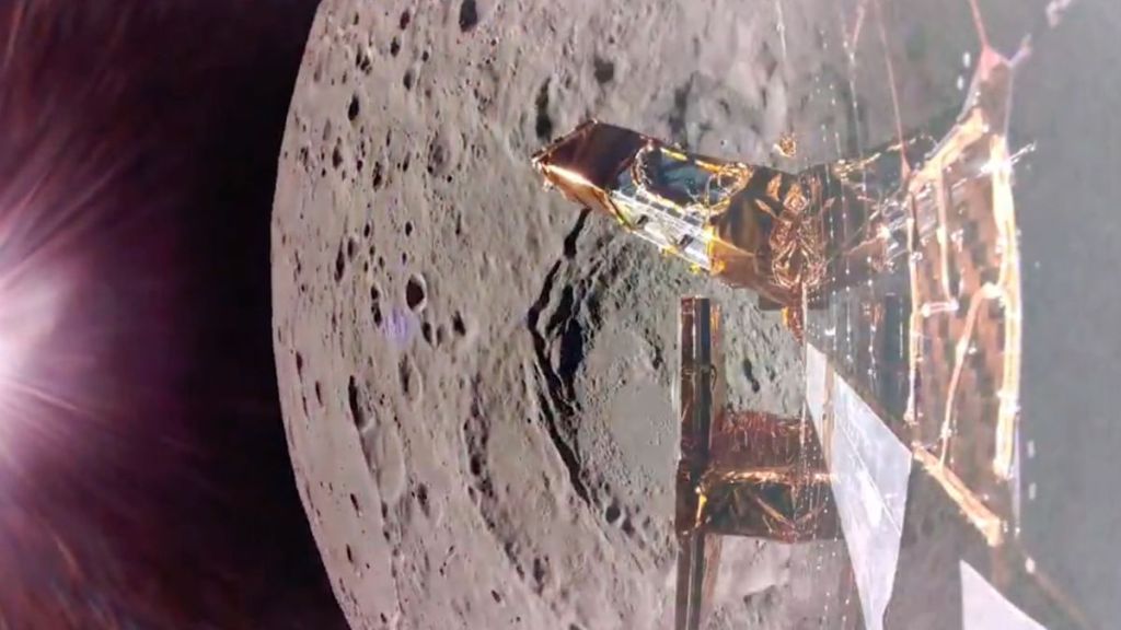 Private Blue Ghost moon lander captures amazing footage of Earth behind and lunar surface below (video) Private Blue Ghost moon lander captures amazing footage of Earth behind and lunar surface below (video)