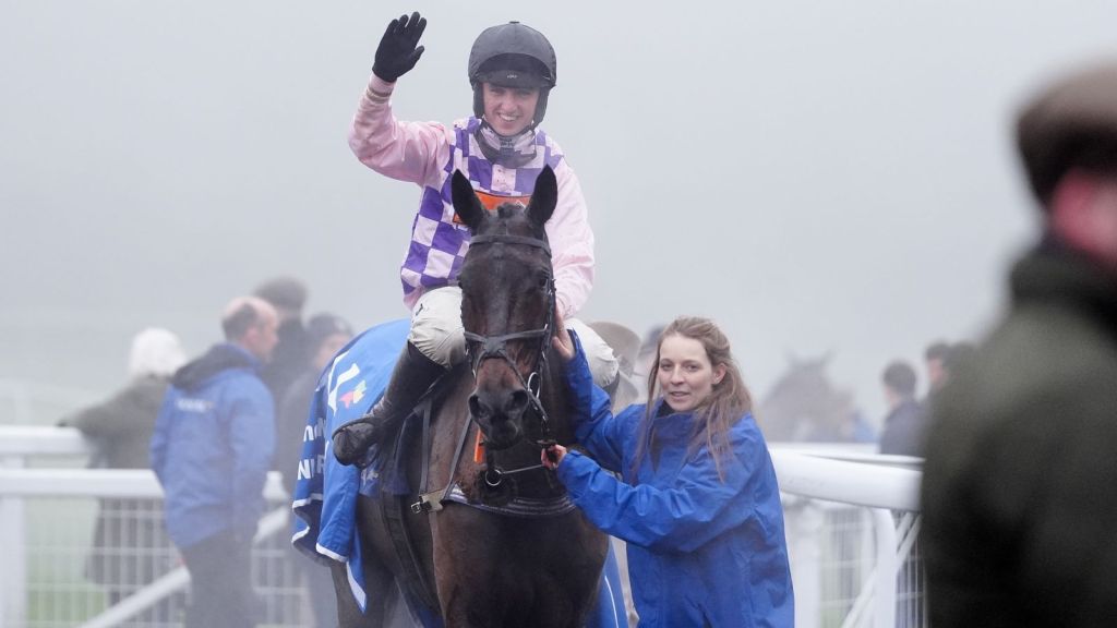 Welsh Grand National: Val Dancer digs deep for Chepstow gold for Mel Rowley and Charlie Hammond | Racing News Welsh Grand National: Val Dancer digs deep for Chepstow gold for Mel Rowley and Charlie Hammond | Racing News