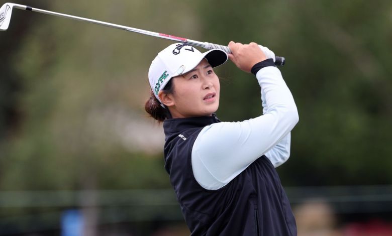 Yan Liu, Ashleigh Buhai share the lead with 63 points in the LA Championship Yan Liu, Ashleigh Buhai share the lead with 63 points in the LA Championship