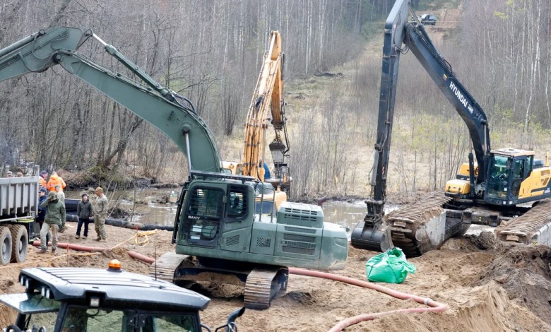 Missing vehicles recovered by American soldiers from Lithuanian swamps, but no news Missing vehicles recovered by American soldiers from Lithuanian swamps, but no news