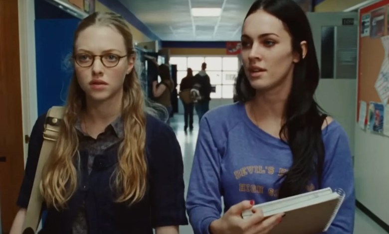 Amanda Seyfried thinks Megan Fox’s character survives Amanda Seyfried thinks Megan Fox’s character survives