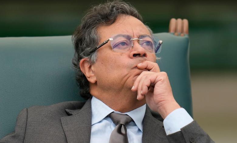 Colombia’s president calls for a referendum on health and labor reforms that stall in Congress Colombia’s president calls for a referendum on health and labor reforms that stall in Congress