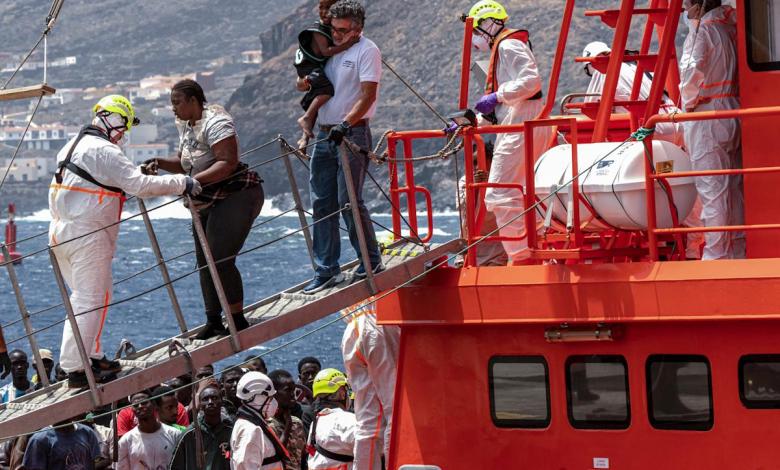 Spain takes steps to transfer unaccompanied immigrant minors from the Canary Islands Spain takes steps to transfer unaccompanied immigrant minors from the Canary Islands