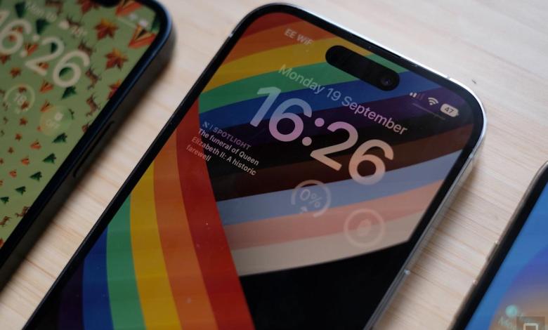How to Personalize iPhone Lock Screen How to Personalize iPhone Lock Screen