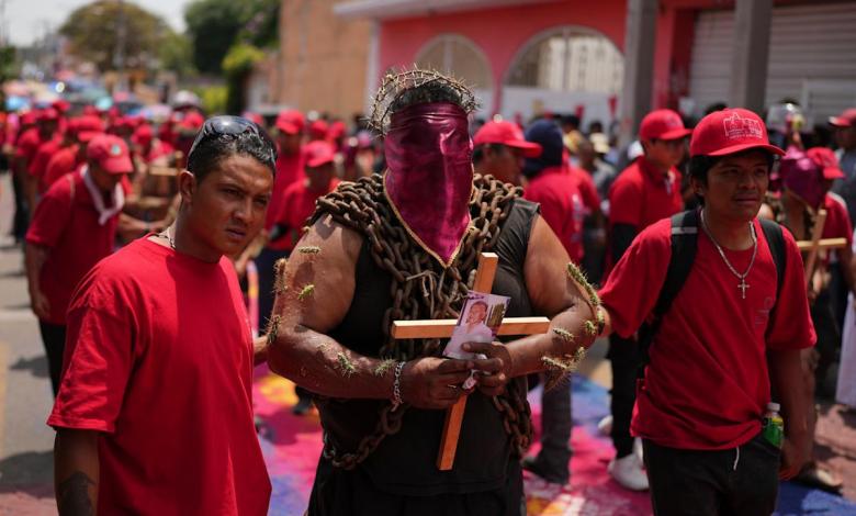 Mean piss chain and good Friday traditions piercing cactus in Atrexco, Mexico Mean piss chain and good Friday traditions piercing cactus in Atrexco, Mexico