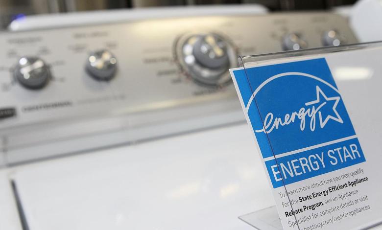 Trump administrator announces plans to shut down Energy Star program Trump administrator announces plans to shut down Energy Star program