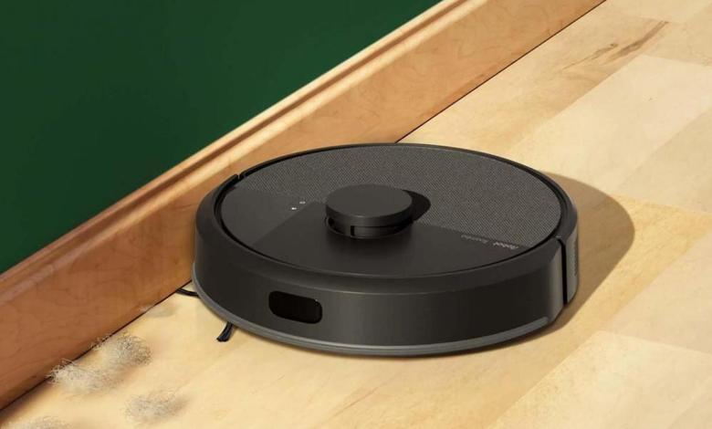 This Roomba robot has a vacuum cleaner with automatic dock for 0 This Roomba robot has a vacuum cleaner with automatic dock for 0