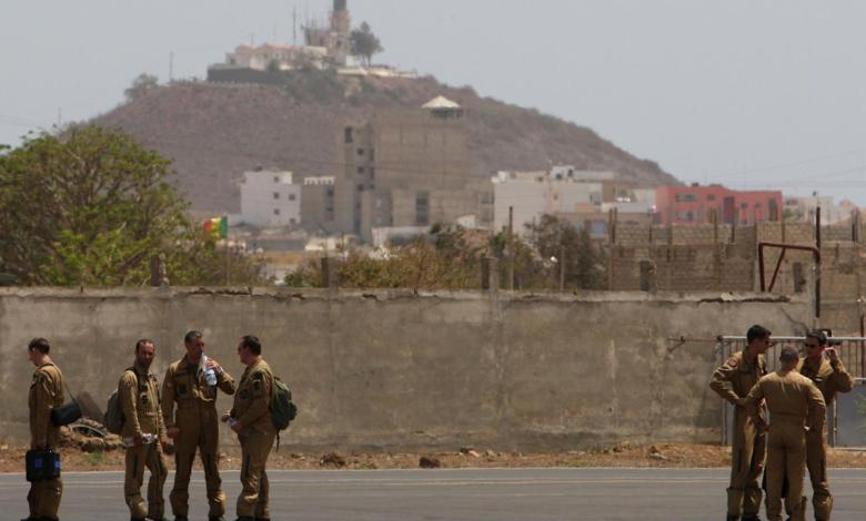 France begins handing over military bases to Senegal France begins handing over military bases to Senegal