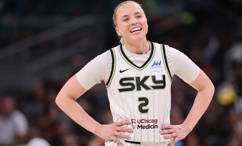 Chicago Sky rookie guard Hailey Van Lith is a great photo Chicago Sky rookie guard Hailey Van Lith is a great photo