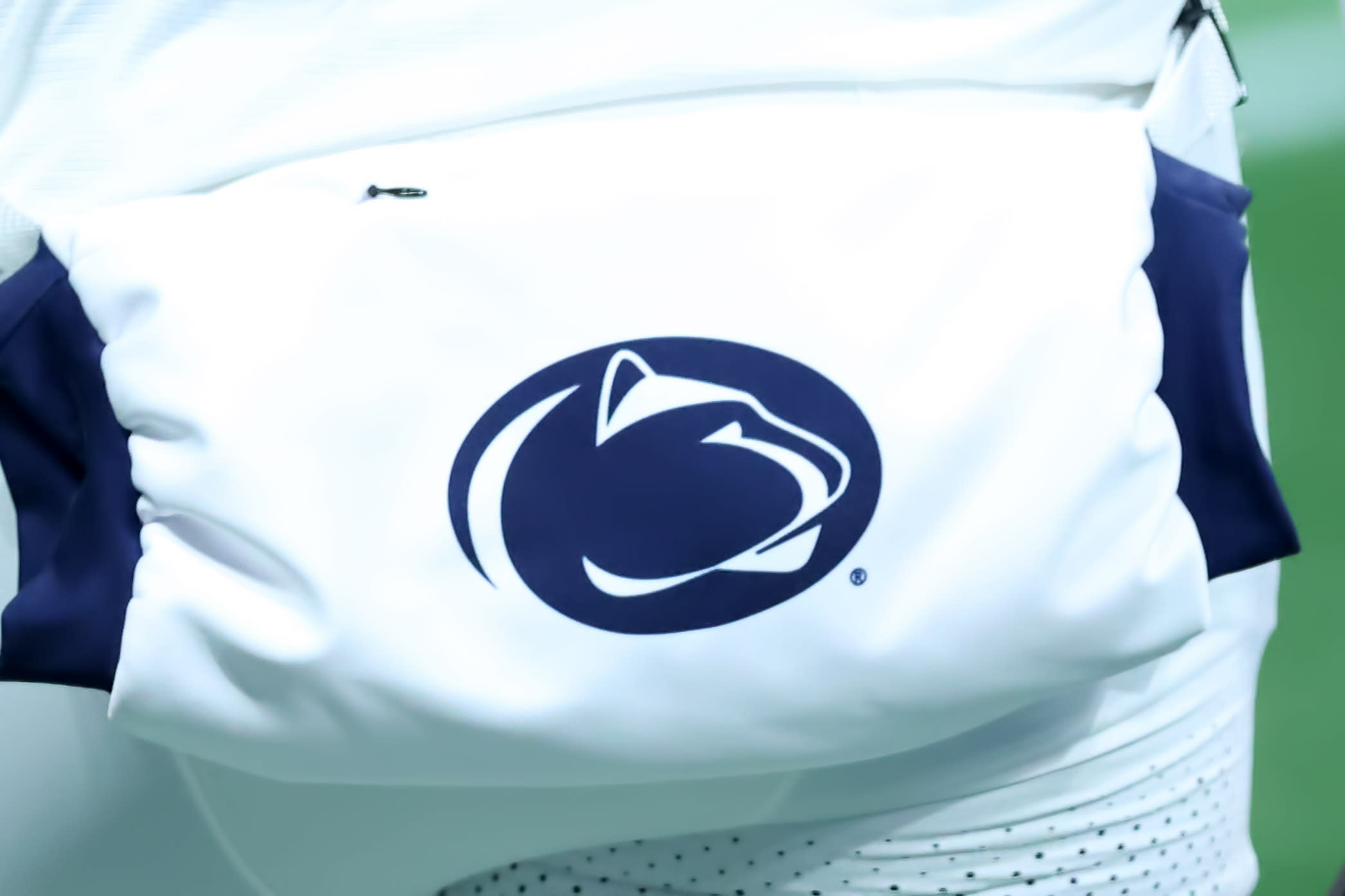 LaVar Arrington II, son of legendary Penn State linebacker, commits to Nittany Lions LaVar Arrington II, son of legendary Penn State linebacker, commits to Nittany Lions