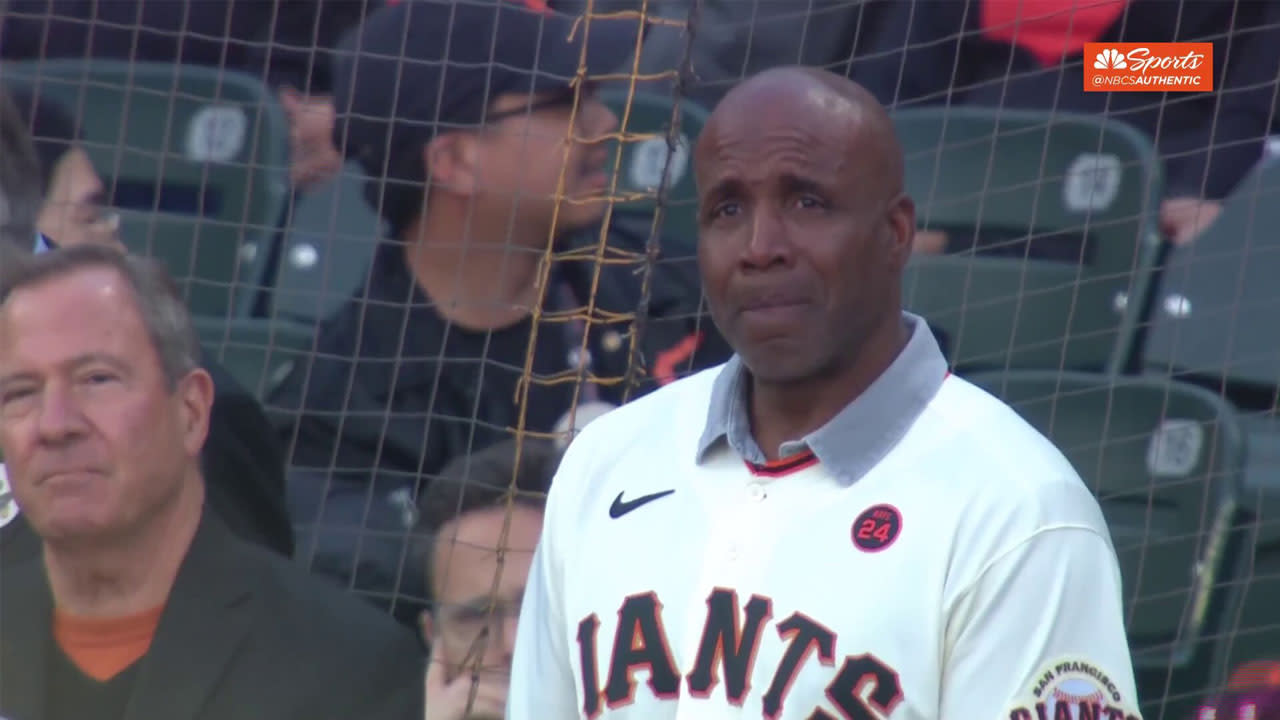 Witness Bonds getting emotional during the Giants’ tribute to Willie Mays. Witness Bonds getting emotional during the Giants’ tribute to Willie Mays.