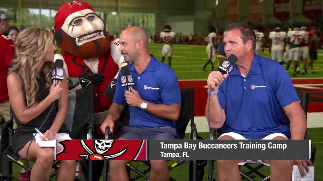 Bucs mascot has jokes for Mike Garafolo on ‘Inside Training Camp Live’ Bucs mascot has jokes for Mike Garafolo on ‘Inside Training Camp Live’