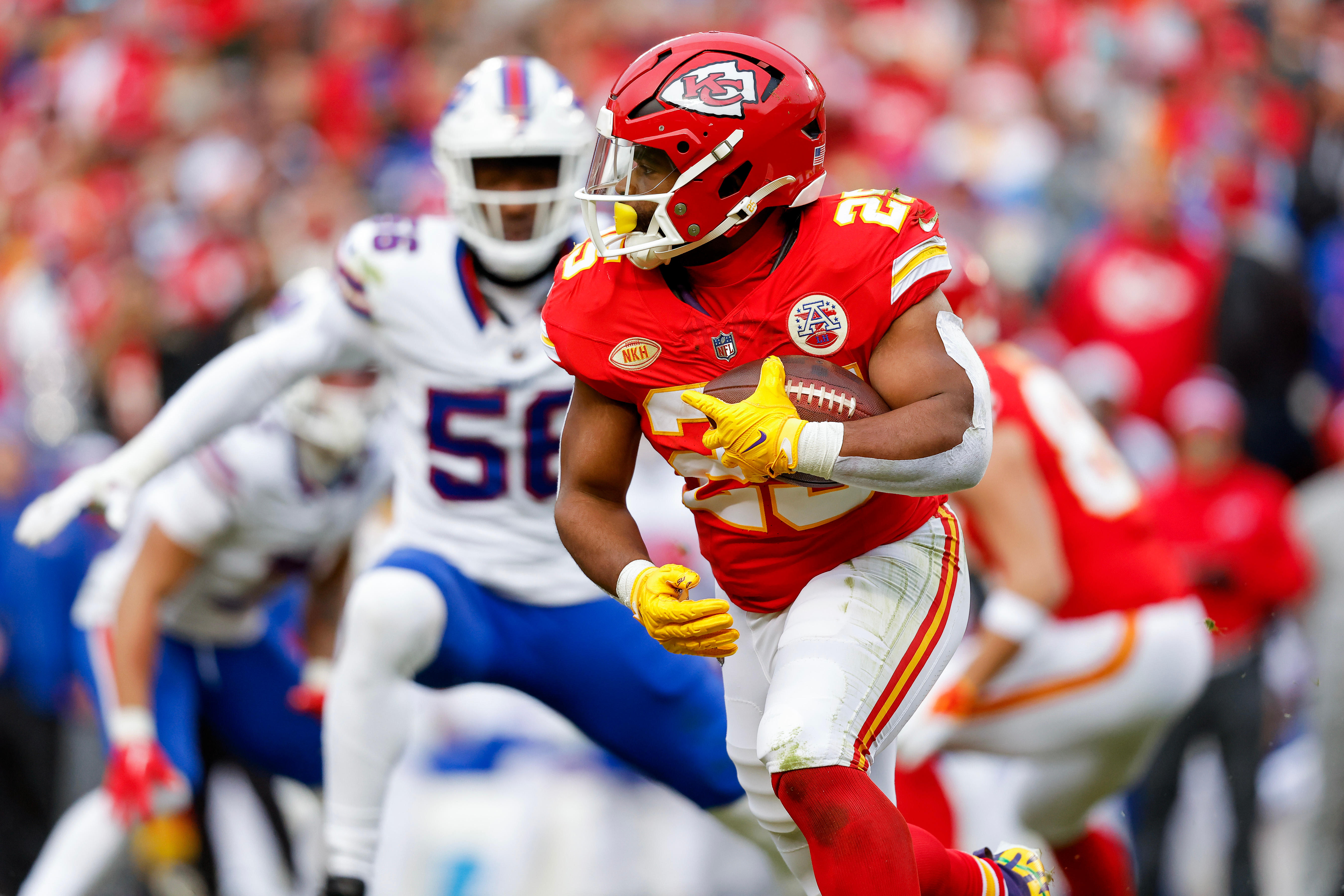 Kansas City Chiefs RB Clyde Edwards-Helaire details struggles with PTSD largely stemming from 2018 shooting Kansas City Chiefs RB Clyde Edwards-Helaire details struggles with PTSD largely stemming from 2018 shooting