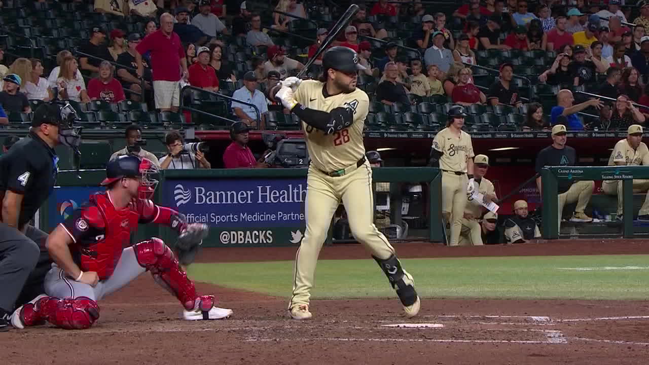 Eugenio Suárez hits three homers, drives in five Eugenio Suárez hits three homers, drives in five