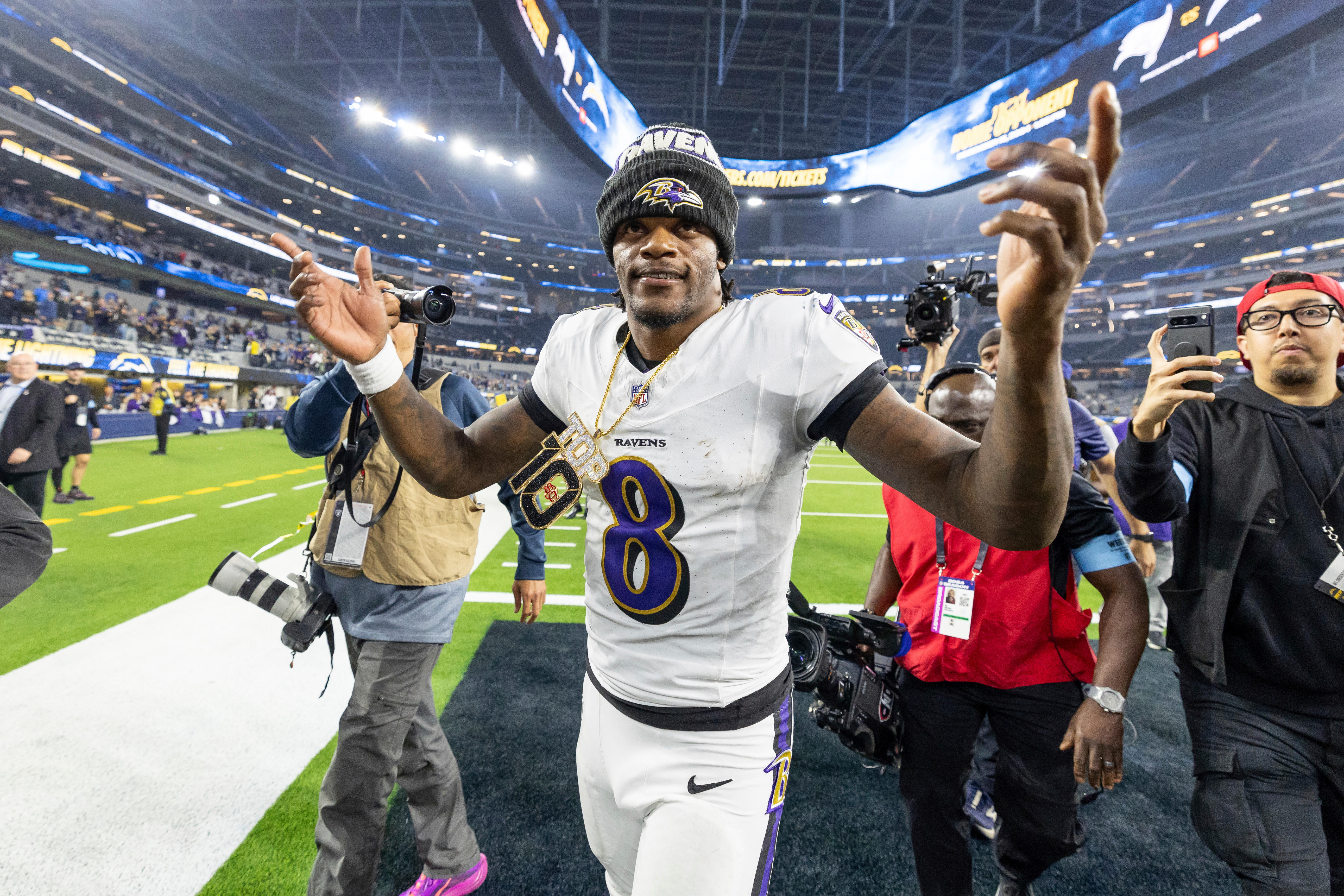 Fantasy Football Week 13 Fades: Expect a lower ceiling for Lamar Jackson Fantasy Football Week 13 Fades: Expect a lower ceiling for Lamar Jackson
