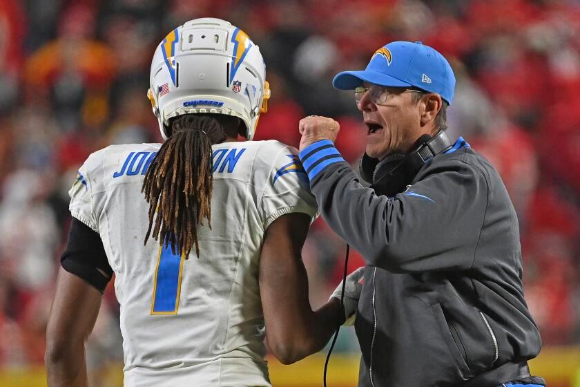 Chargers takeaways: Justin Herbert dodges a bullet, team still can’t finish off Chiefs Chargers takeaways: Justin Herbert dodges a bullet, team still can’t finish off Chiefs