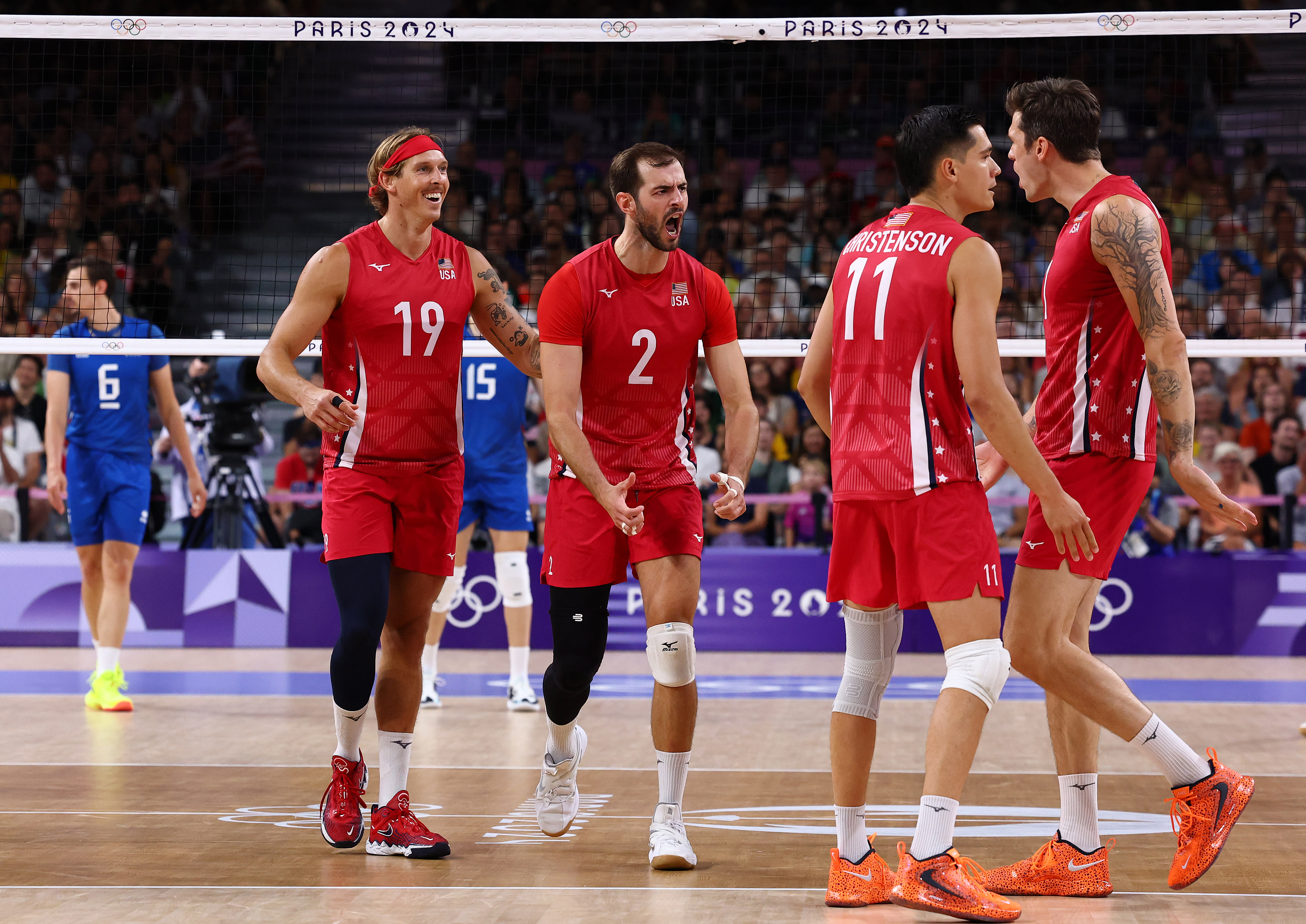 Paris Olympics: U.S. men’s volleyball team wins bronze after beating Italy Paris Olympics: U.S. men’s volleyball team wins bronze after beating Italy