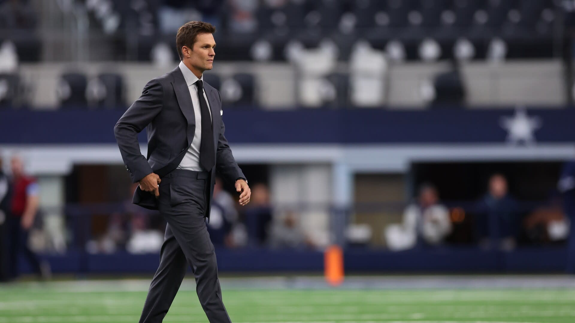 Tom Brady criticizes Daniel Jones for requesting release from Giants Tom Brady criticizes Daniel Jones for requesting release from Giants