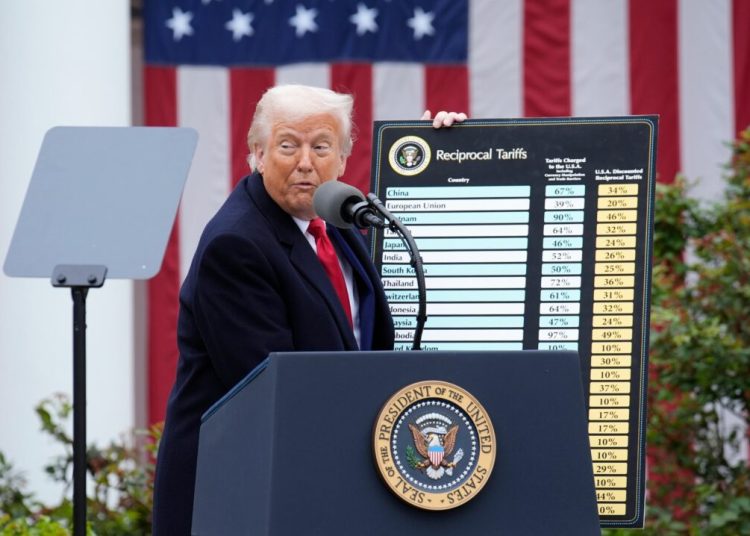 „Trump în alertă: Anularea taxelor vamale ne-ar distruge!” „Trump în alertă: Anularea taxelor vamale ne-ar distruge!”